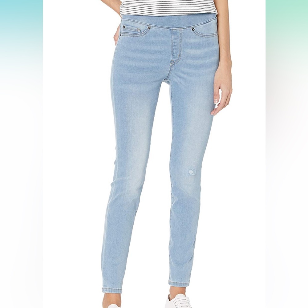 Women’s pull on jeans